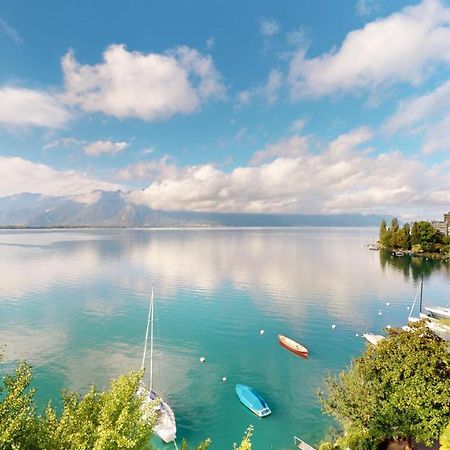 Lakefront Apartment With Exceptional View Territet Eksteriør billede